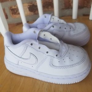 Toddler Nike's